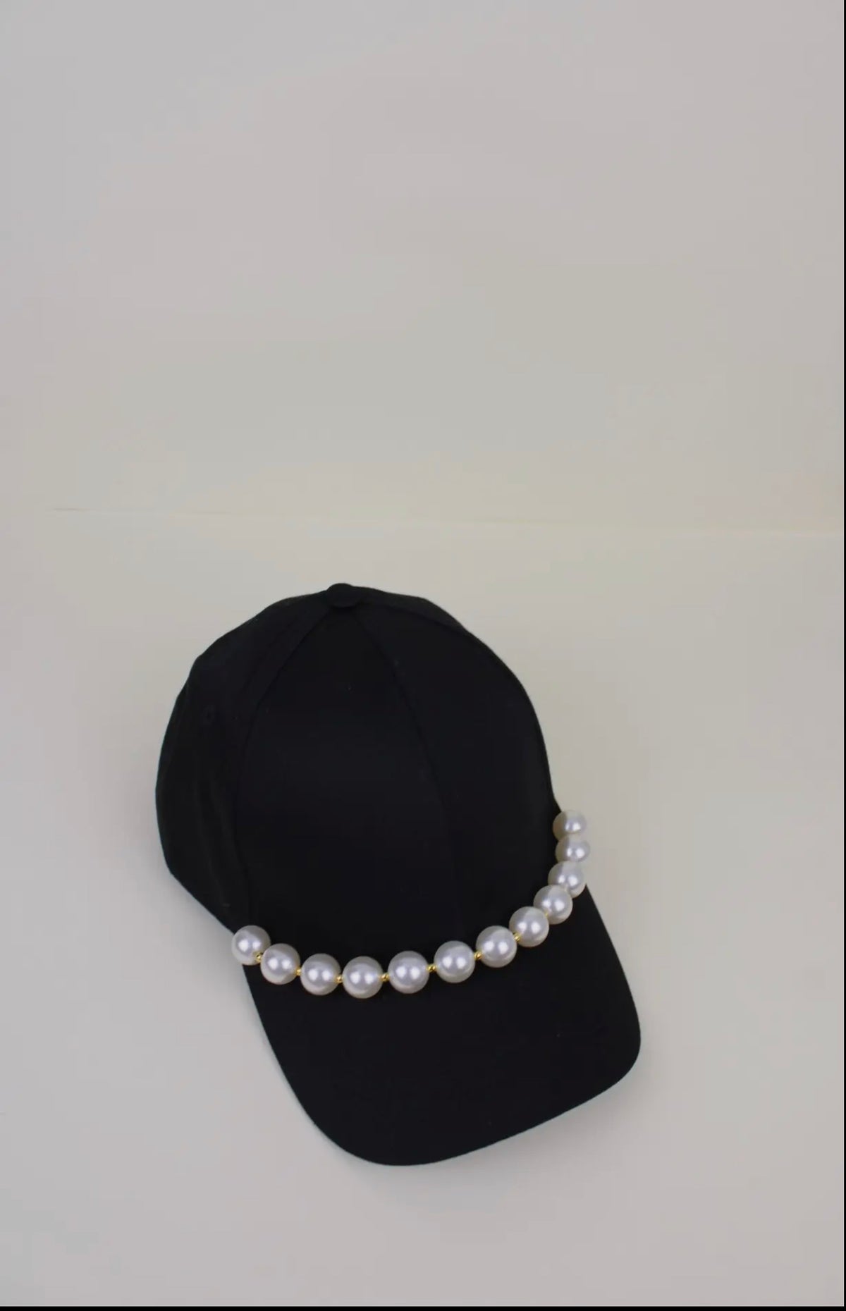 Pearl Cap