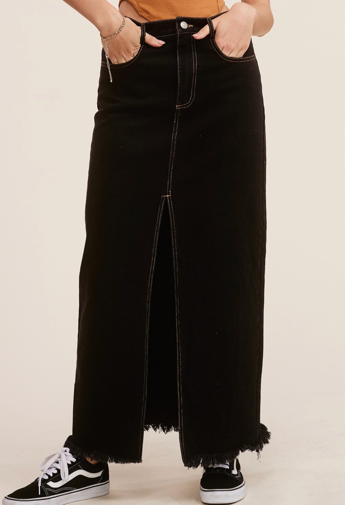 Mendoza Edgy Denim Skirt